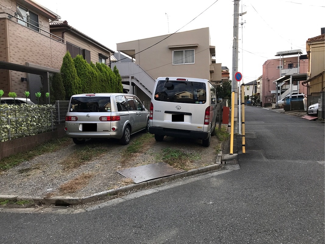 足立区加賀１丁目　月極駐車場